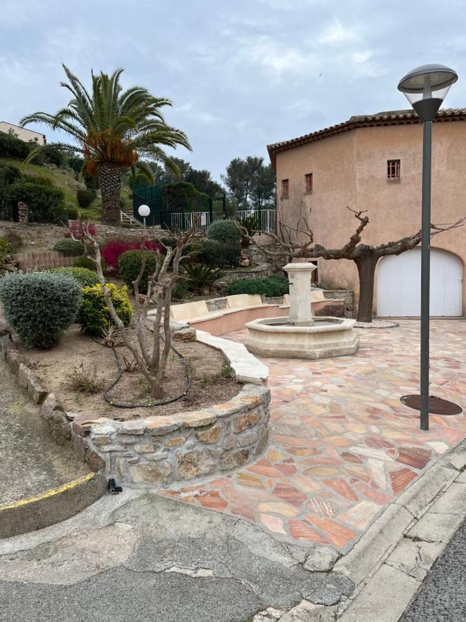 Studio Vue Mer /Parking Privatif Saint-Raphaël 외부 사진
